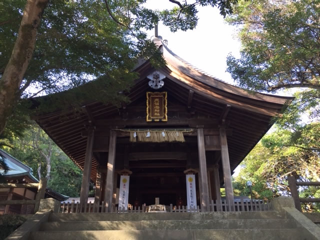 志賀海神社の本殿前