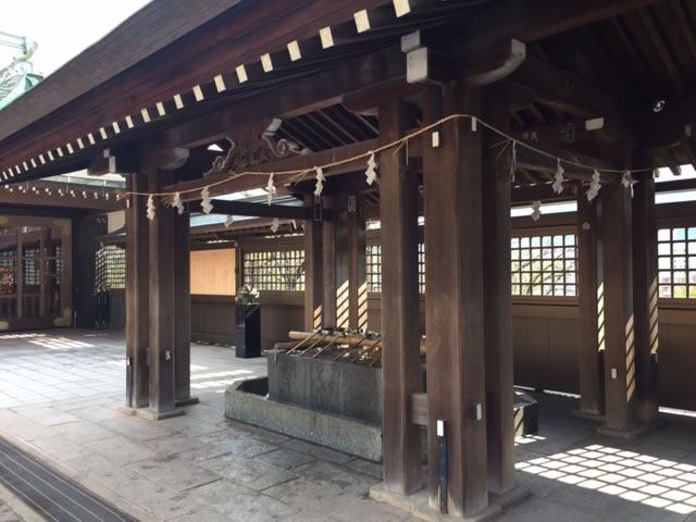 諏訪神社の手水舎